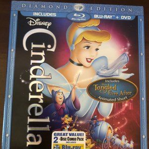 Disney Cinderella Blu-ray dvd EUC
